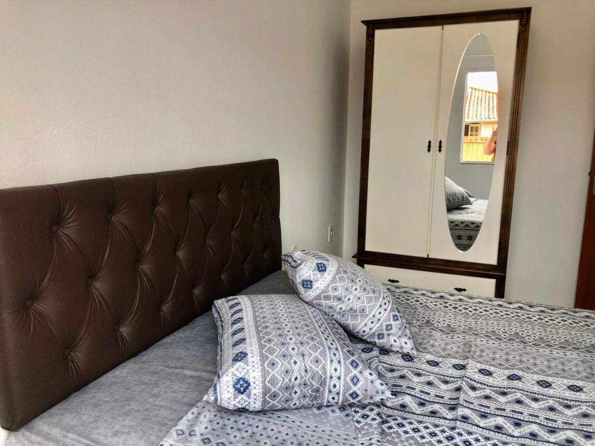 Apartamento Em Floripa -Muito Proximo Ao Aeroporto Lägenhet Florianópolis Exteriör bild